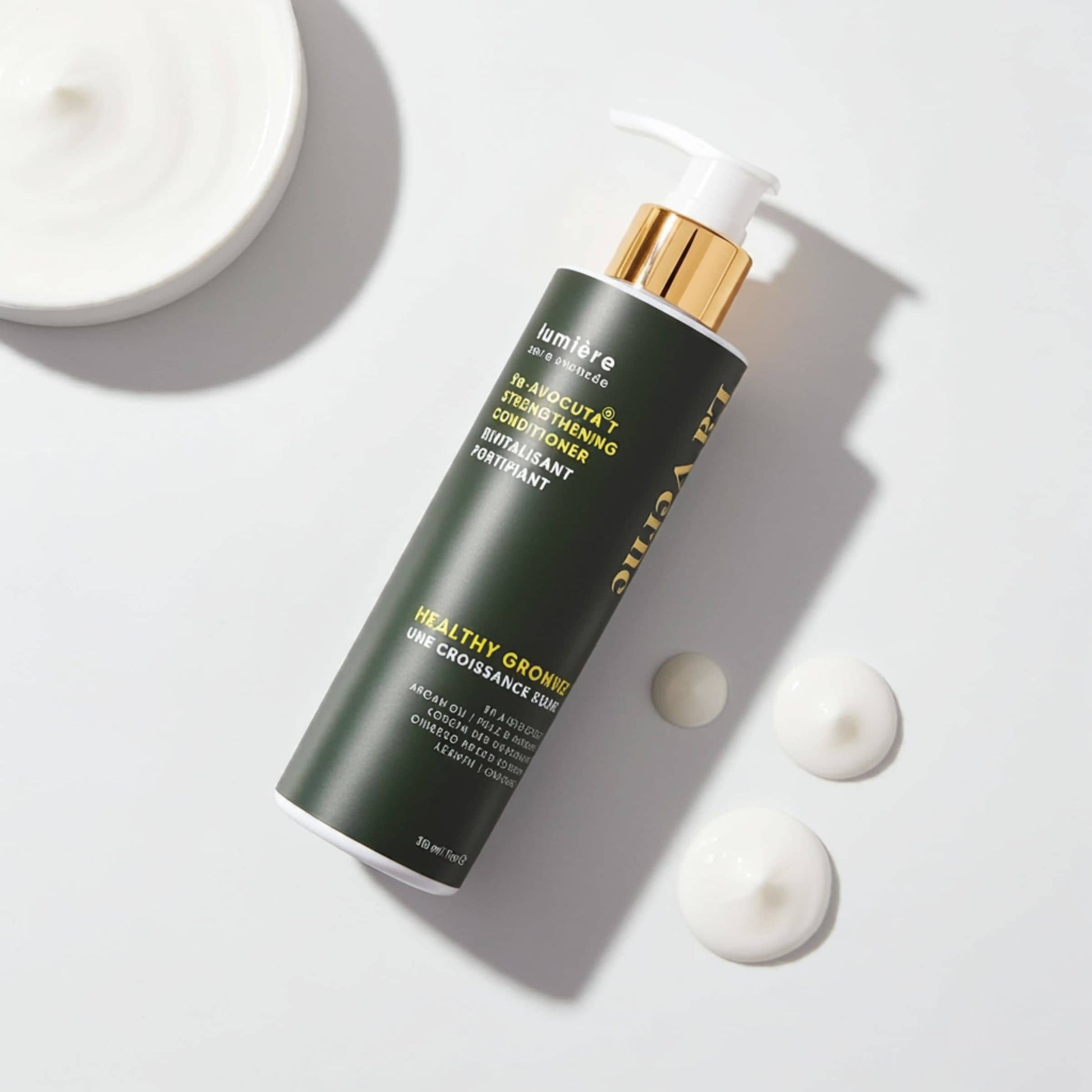Lumiere 5α-Avocuta T Strengthening Conditioner