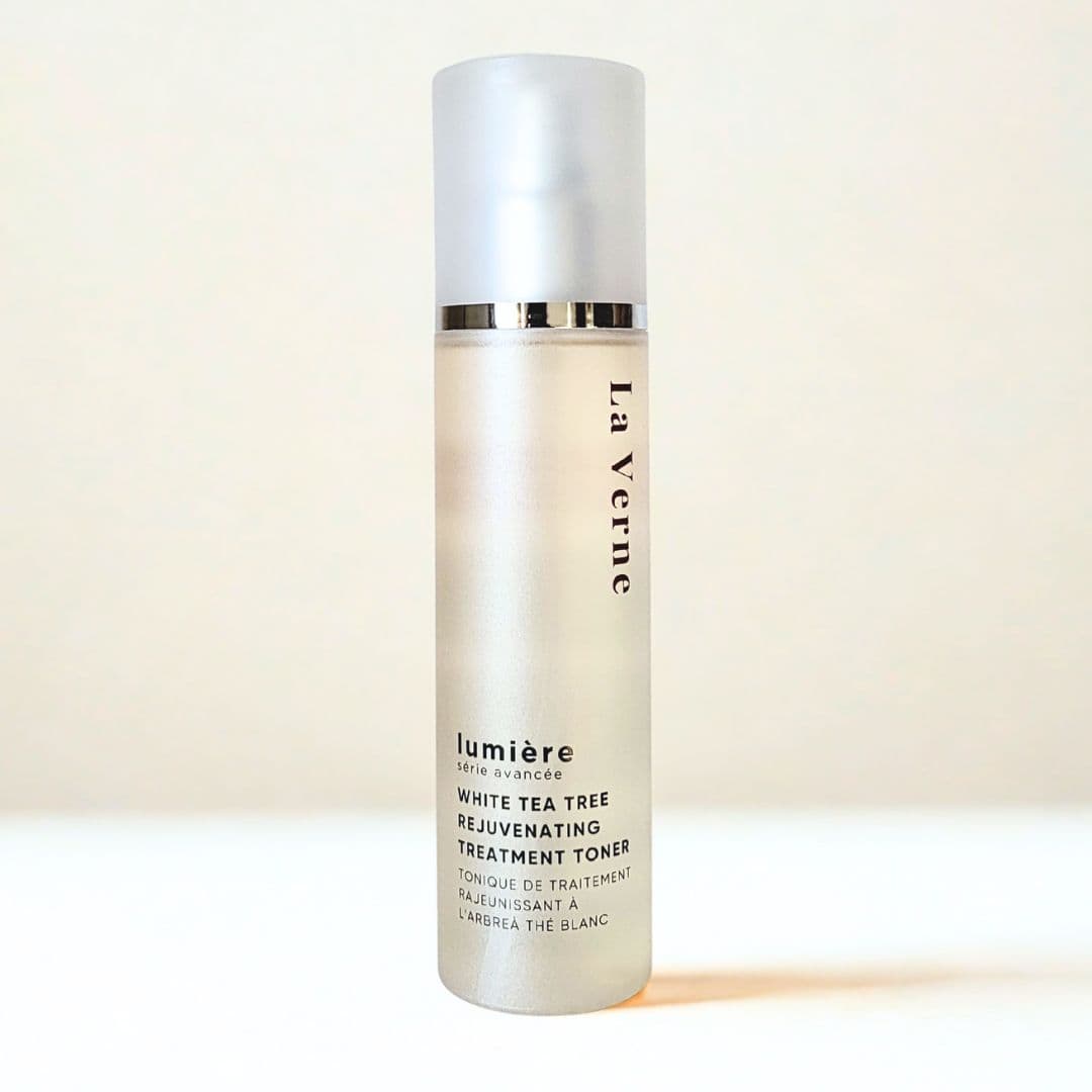 Lumiere Niacinamide Hyaluronic Acid White Tea Tree Toner